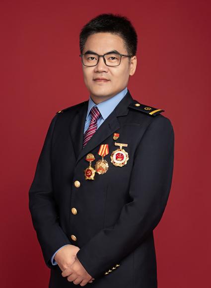 匠心为笔,奋斗为墨——第105期博雅讲堂开讲啦