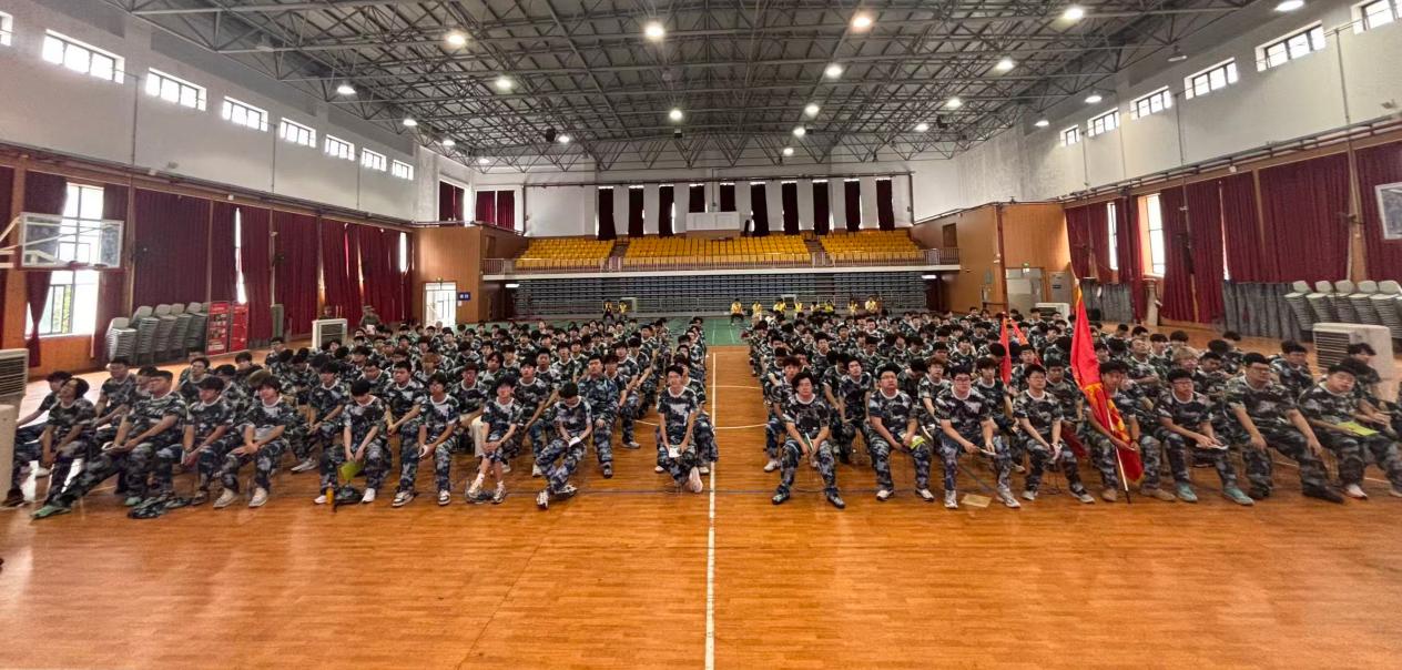 多维赋能助成长 凝心聚力启新程 ——我校2026级新生入学教育活动圆满举办